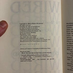 Wired : La courte vie et les excès de John Belushi par Bob Woodward. Première édition, premier tirage. État proche du neuf/Très bon + Relié. image 4