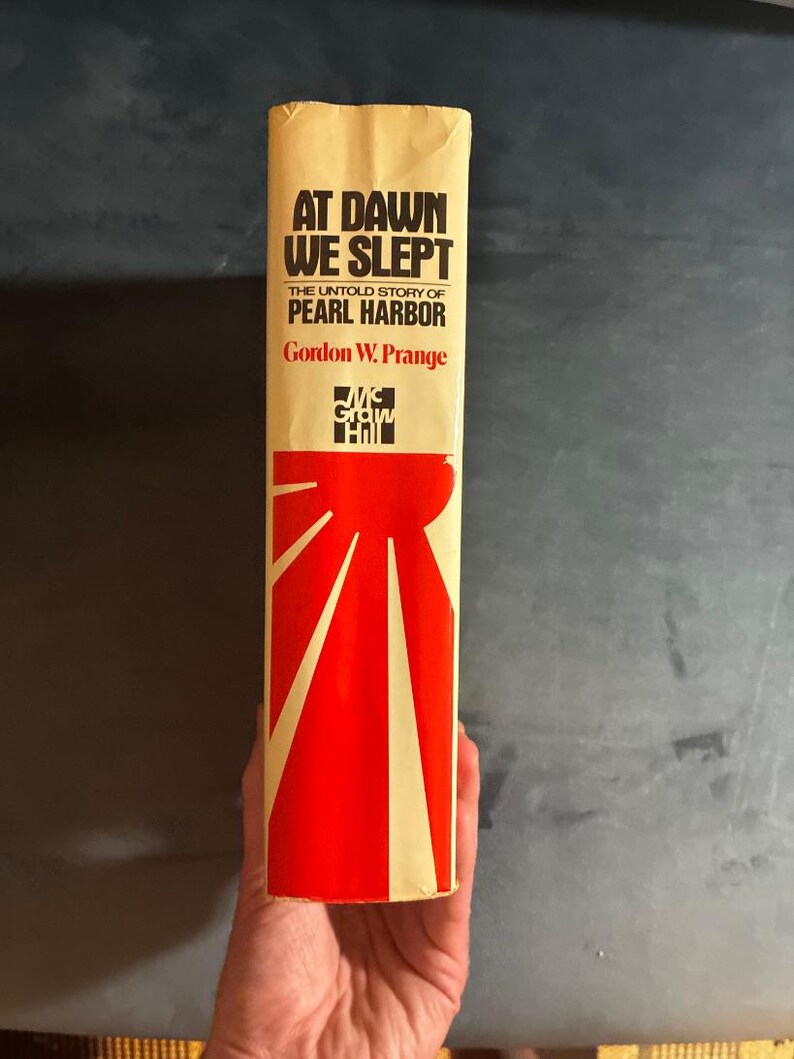 At Dawn We Slept: The Untold Story of Pearl Harbor by Gordon W. Prange 1981 First Edition Second Printing Near Fine/Very Good image 7
