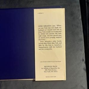 Night Songs by Anne Miranda 1993 First Edition First Printing Near Fine/Near Fine Hardcover image 6
