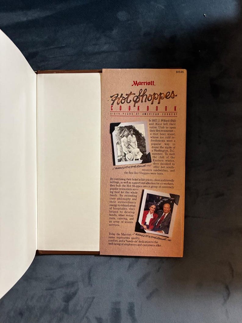 Libro de cocina Marriott Hot Shoppes: Sesenta años de cocina estadounidense (Primera edición de 1987) imagen 3