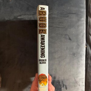 Un duro despertar, de Brian W. Aldiss, 1978. Primera edición, primera impresión. Casi perfecto/Muy buen estado. imagen 8