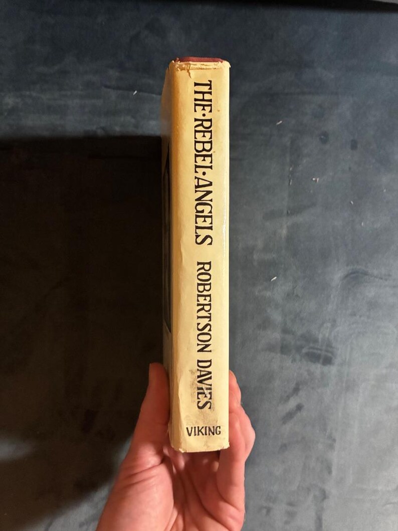 Os Anjos Rebeldes, de Robertson Davies, 1982, Primeira Edição, Segunda Impressão, Quase Perfeito/Bom, Capa Dura imagem 8