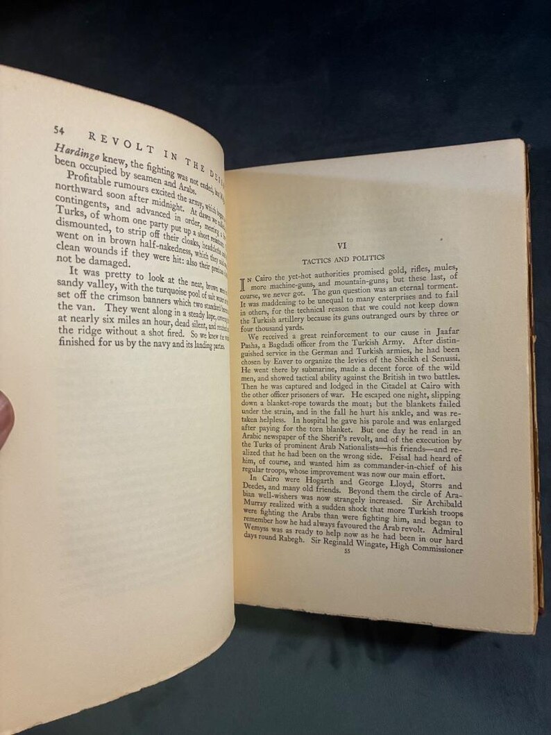 Revolt in the Desert by 'T. E. Lawrence' 1927 First Edition First Printing Good Hardcover image 8
