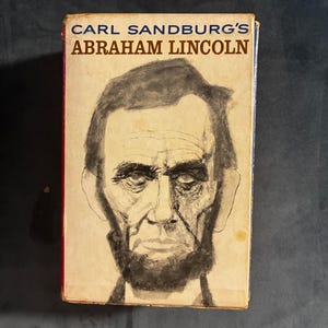 Abraham Lincoln: The Prairie Years and The War Years by Carl Sandburg 1960 Dell Publishing image 10