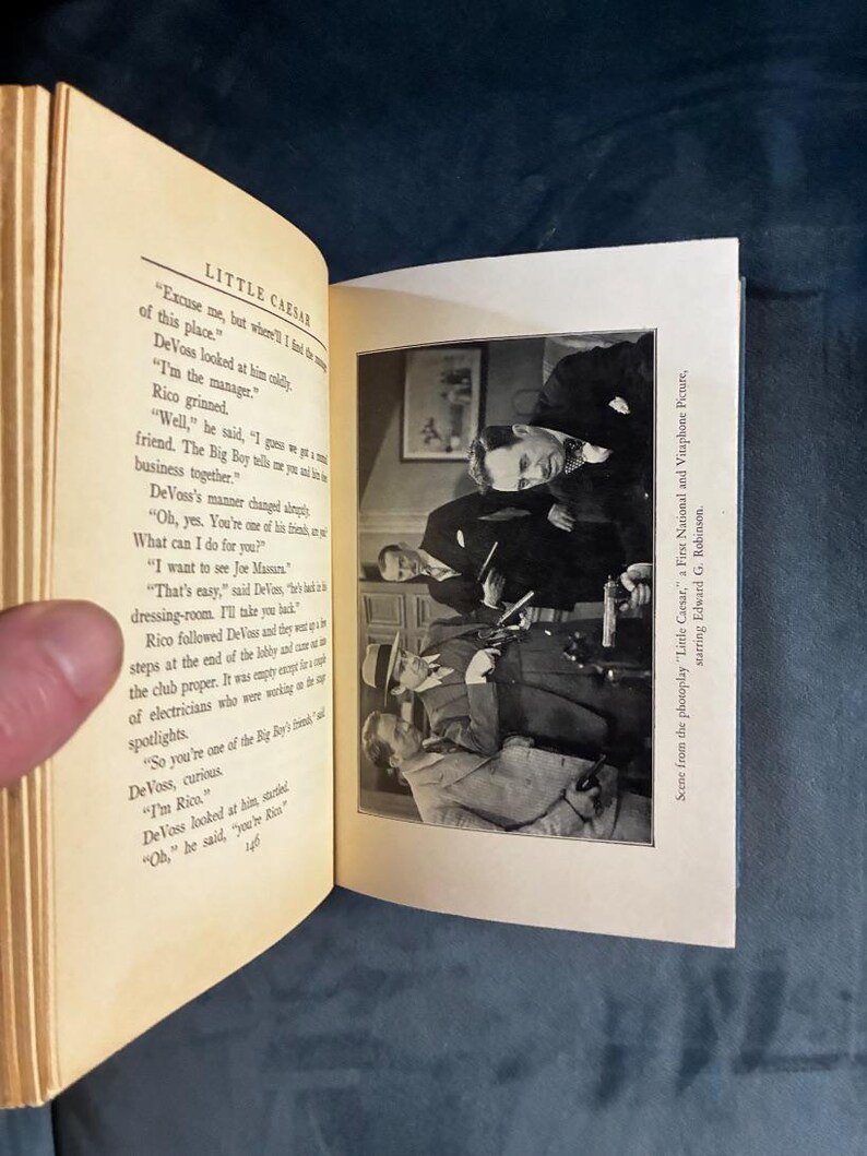 El pequeño César de W. R. Burnett 1931 A. L. Burt Company Edición cinematográfica imagen 5