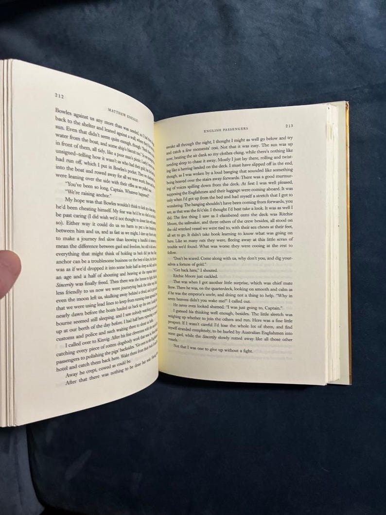 Passageiros Ingleses, de Matthew Kneale, 2000, Primeira Edição, Primeira Impressão, Capa Dura, Excelente/Quase Excelente imagem 4