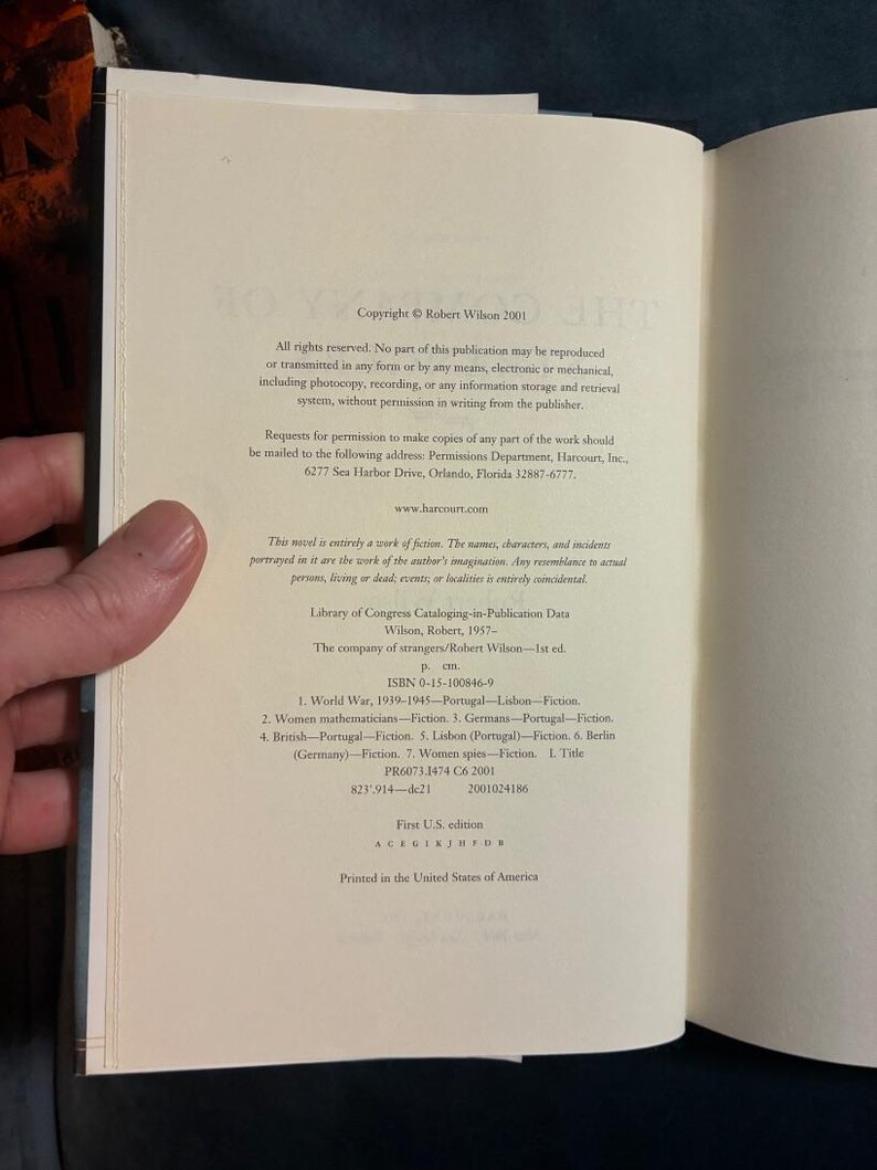 The Company of Strangers by Robert Wilson 2001 First Edition First Printing Fine/VG+ image 3