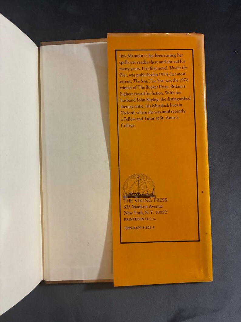 Suore e soldati di Iris Murdoch, 1981, Prima edizione, Prima stampa, Ottime condizioni. immagine 4