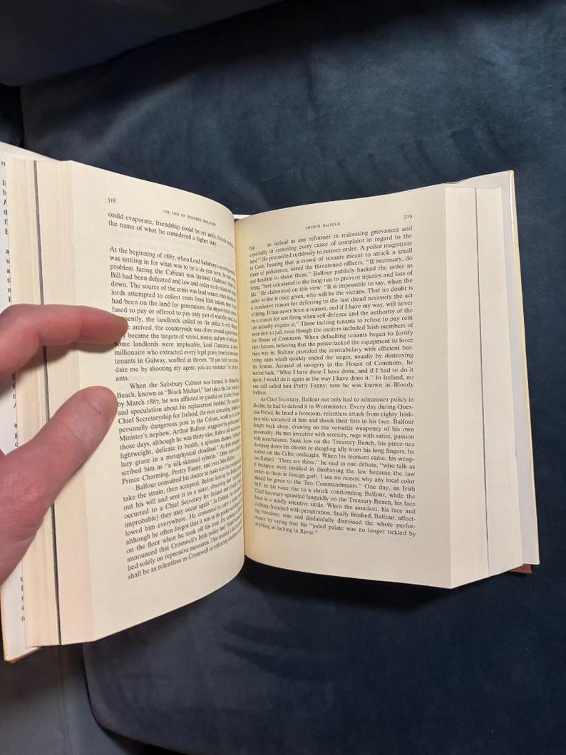 Dreadnought: Britain, Germany, and the Coming of the Great War by Robert K. Massie 1991 First Edition First Printing Fine/Near Fine image 5