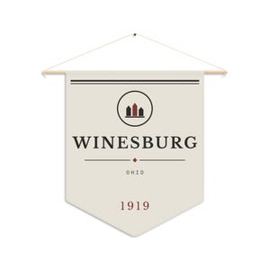 Winesburg Ohio 1919 Literary Pennant – Sherwood Anderson Classic Literature Decor image 4