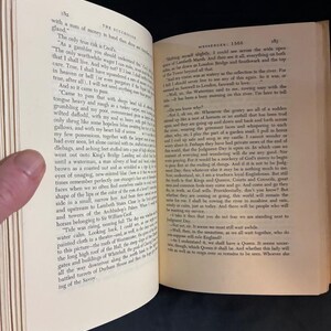 The Succession: A Novel of Elizabeth and James by George Garrett 1983 First Edition First Printing Near Fine/Very Good image 4