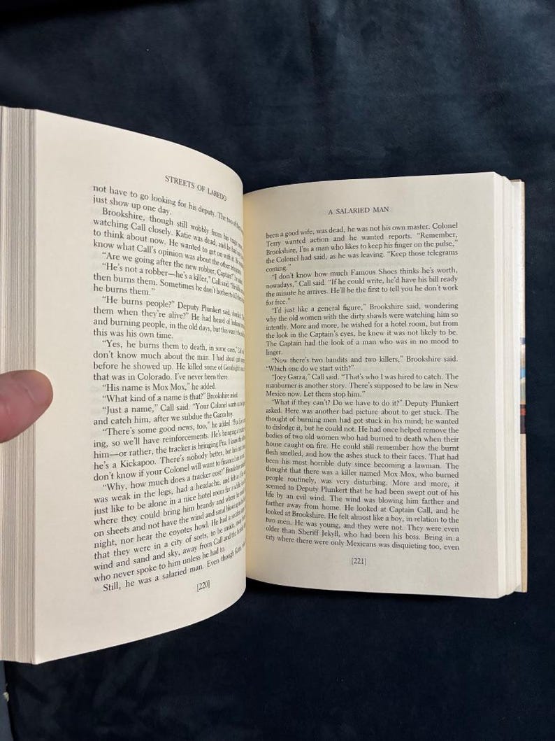 Streets of Laredo by Larry McMurtry 1993 First Edition First Printing Fine/Near Fine Hardcover image 4