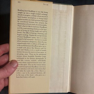 Orte auf der Welt, die eine Frau begehen könnte von Janet Kauffman, 1984, Erste Auflage, Zweiter Druck, Nahezu neuwertig/Sehr gut, Hardcover. Bild 2