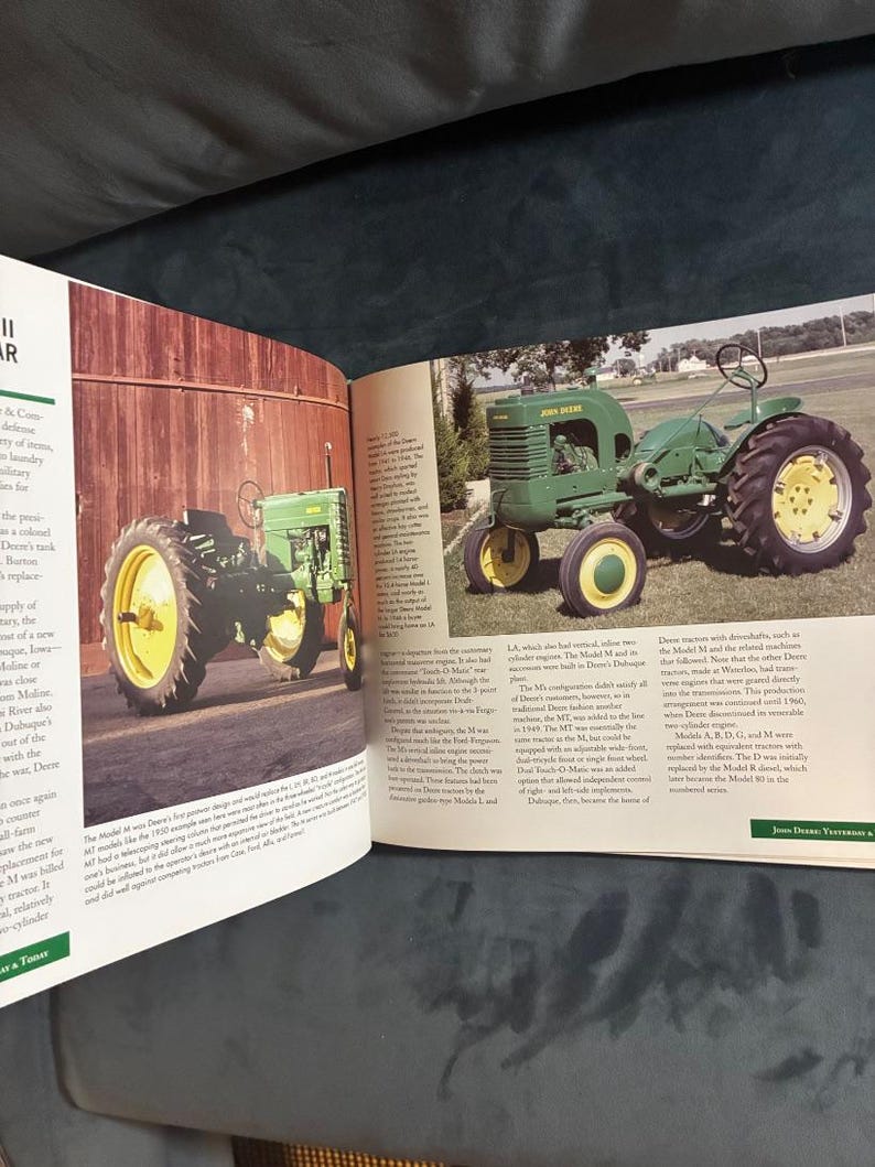 John Deere: Ayer y Hoy por Robert N. Pripps 2010 Primera edición Primera impresión Casi perfecto imagen 6