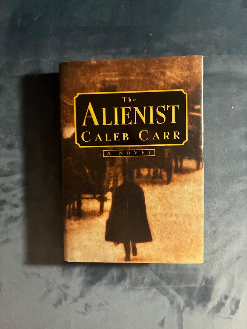 Alienisten av Caleb Carr 1994 Första upplagan 7:e tryckningen Nästan bra/Mycket bra bild 1