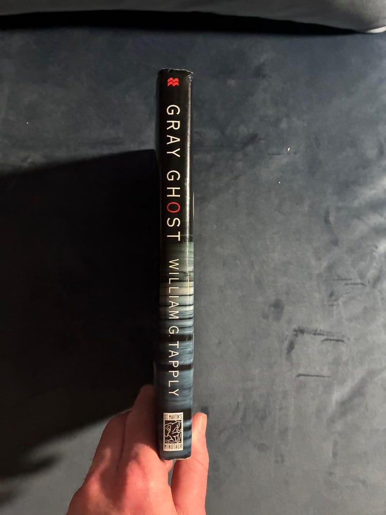 Gray Ghost by William G. Tapply First Edition First Printing Near Fine/Near Fine Hardcover image 6