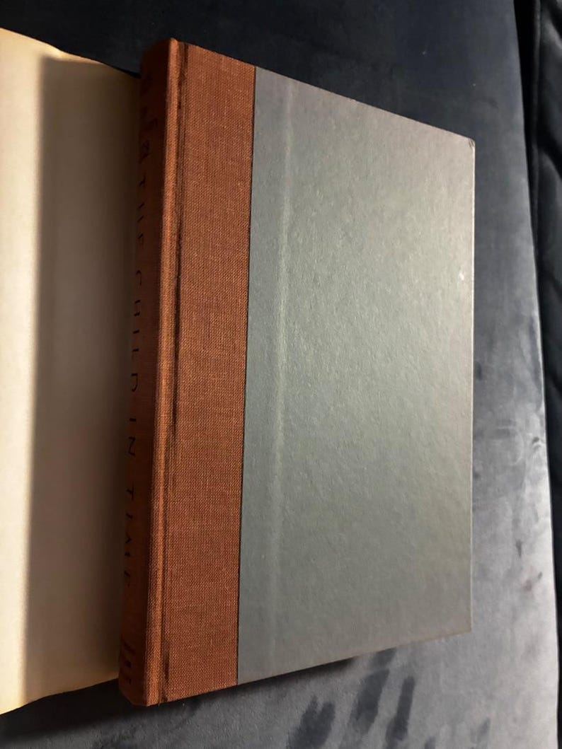 The Child in Time by Ian McEwan 1987 First Edition First Printing Very Good/Very Good image 7