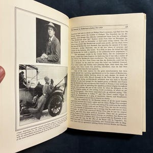 La primera víctima de Phillip Knightley, 1975, primera edición, segunda impresión, casi perfecto/muy bueno. imagen 4