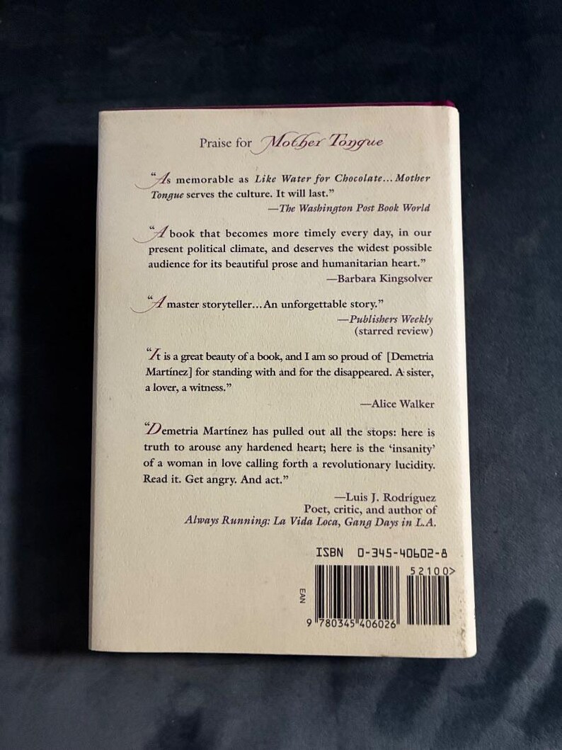 Muttersprache von Demetria Martínez, 1996, Erstausgabe, sehr gut erhalten. Bild 4