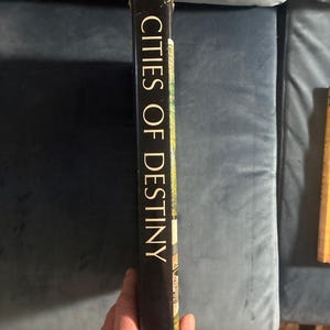 Cities of Destiny by Arnold Toynbee (Editor) image 6