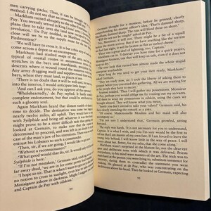 Honour Be Damned by Tom Connery 2000 First Edition First Printing Near Fine/Near Fine image 4