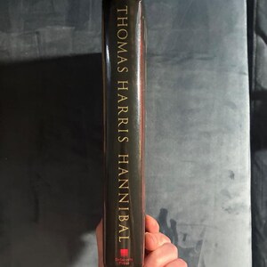 Hannibal by Thomas Harris 1999 First Edition First Printing Fine/Near Fine Hardcover image 5