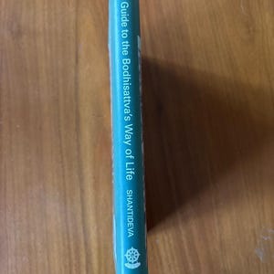 Guía del Camino del Bodhisattva por Shantideva Primera Edición Tapa dura en excelente estado imagen 4