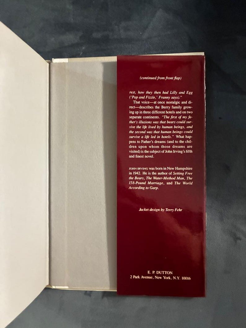 The Hotel New Hampshire by John Irving 1981 E.P. Dutton Edition Near Fine/VG+ image 3