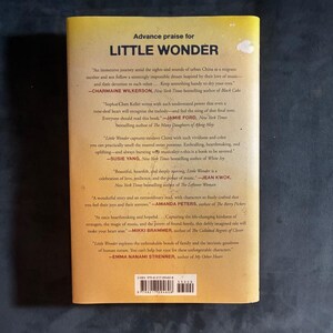 Little Wonder de Sophie Chen Keller, 2026, primera edición, primera impresión, casi perfecto/muy bueno. imagen 6