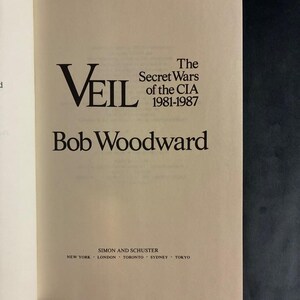 VELO: Las guerras secretas de la CIA 1981-1987 por Bob Woodward 1987 Primera edición Primera impresión Muy buen estado/Buen estado imagen 4