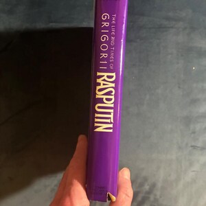 La vita e i tempi di Grigorii Rasputin di Alex de Jonge, prima edizione del 1982, condizioni quasi perfette/ottime, copertina rigida. immagine 7