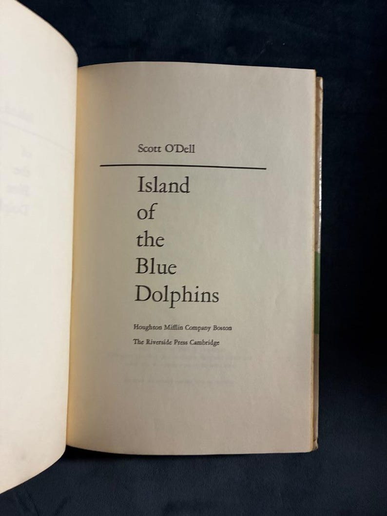 La isla de los delfines azules de Scott O'Dell. Edición del club de lectura. Muy buen estado/buen estado. Tapa dura. imagen 6