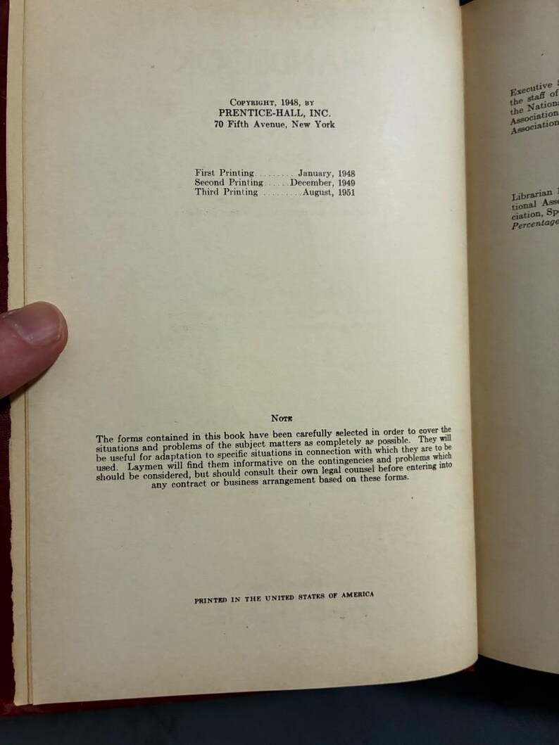 The Real Estate Handbook by Lawrence G. Holmes (editor) First Edition 1951 image 6