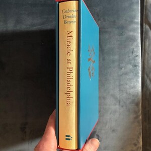 Milagro en Filadelfia, de Catherine Drinker Bowen. Edición de 1986 con estuche. imagen 2