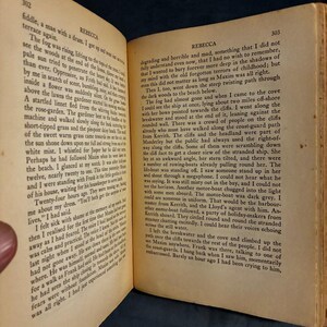 Rebecca by Daphne du Maurier Doubleday, Doran, 1938, Good Hardcover image 6
