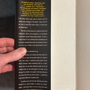 イアン・ランキン著『The Complaints』2011年初版初刷、ハードカバー、美品/ほぼ美品 画像 2