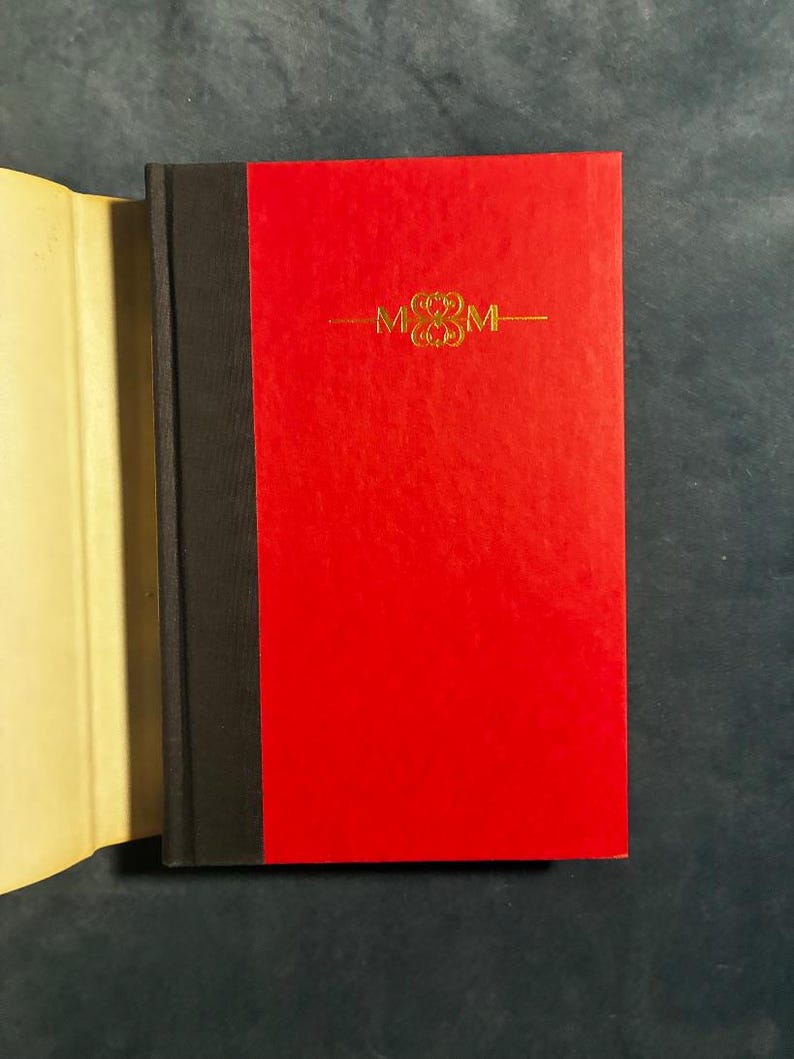Bizancio perdura, de Michael Moorcock, 1981. Primera edición, primera impresión. En muy buen estado. Tapa dura. imagen 9