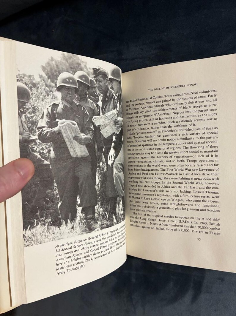 Élites militares por Roger A. Beaumont 1974 Primera edición Primera impresión Casi perfecto/Muy bueno imagen 4