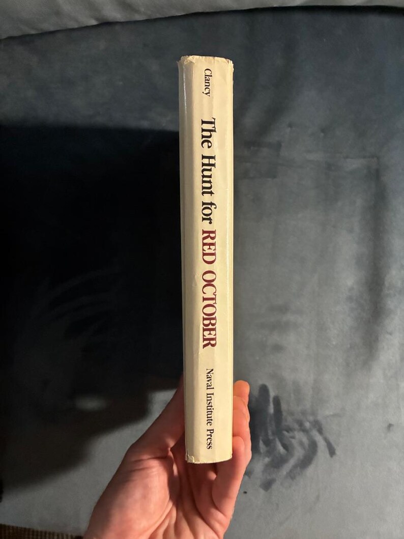 The Hunt for Red October by Tom Clancy 1984 First Edition 5th Printing Near Fine/Very Good Hardcover image 7