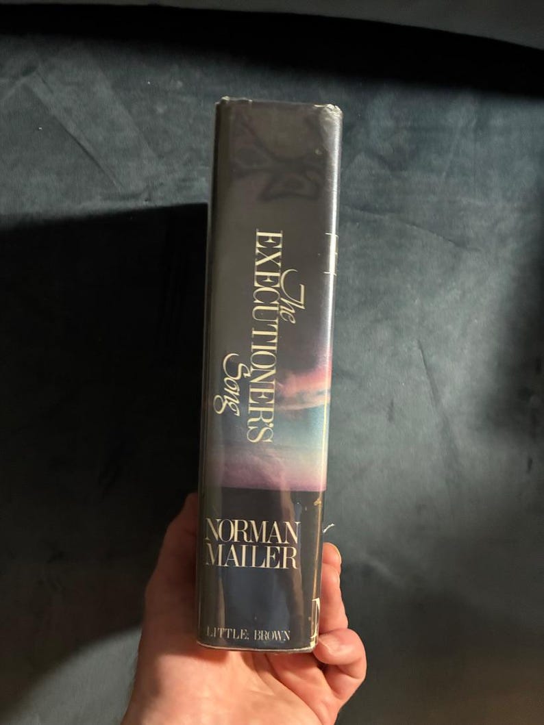 Le Chant du bourreau de Norman Mailer, première édition, premier tirage, état proche du neuf/très bon+, couverture rigide image 10