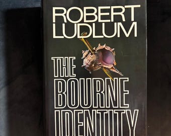 El caso Bourne de Robert Ludlum, 1980, primera edición, casi perfecto/muy bueno.