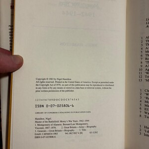 Monty, colección de 3 volúmenes (Marshall Montgomery) de Nigel Hamilton. Primera edición, primera impresión. Tapa dura. En muy buen estado. imagen 6