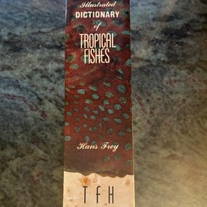 Illustrated Dictionary of Tropical Fishes by Hans Frey T.F.H. Publications, Jersey City, N.J. Edition Very Good/No jacket Hardcover image 6