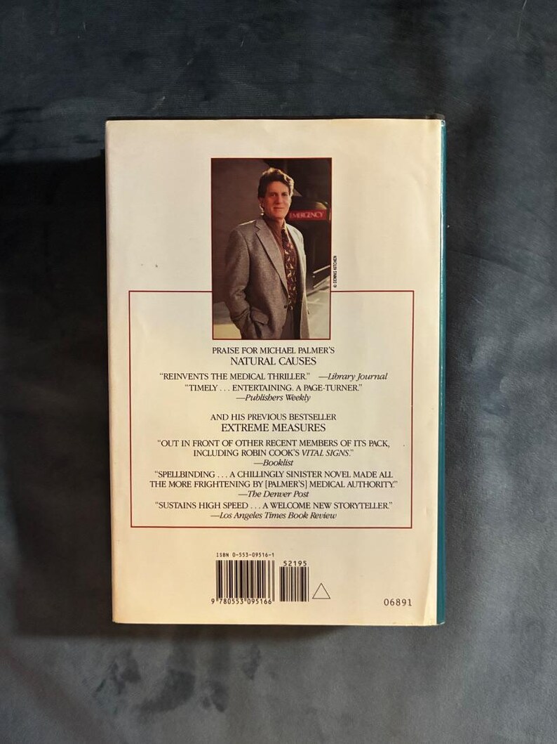 Silent Treatment by Michael Palmer 1995 First Edition Near Fine/Very Good image 6