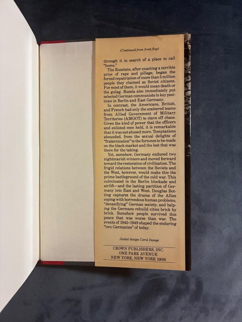 From the Ruins of the Reich: Germany 1945-1949 by Douglas Botting 1985 First Edition First Printing Fine/Near Fine Hardcover image 4