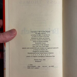 Briarpatch de Ross Thomas, 1984, première édition, premier tirage, état proche du neuf/bon. image 3