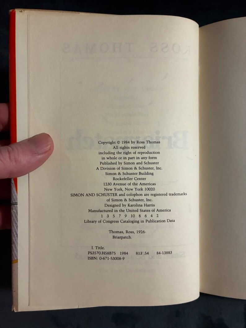 Briarpatch de Ross Thomas, 1984, première édition, premier tirage, état proche du neuf/bon. image 3