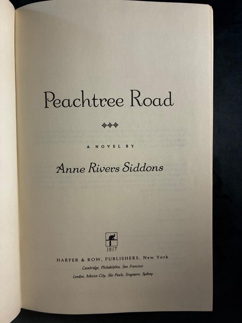 Peachtree Road by Anne Rivers Siddons First Edition First Printing Near Fine/Near Fine image 5