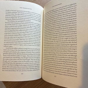 Der Sympathisant von Viet Thanh Nguyen, Erstausgabe, erster Druck, nahezu neuwertig, Hardcover. Bild 6