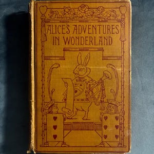Alice's Adventures in Wonderland by Lewis Carroll 1923 Dodd, Mead and Company Edition Good Hardcover image 1
